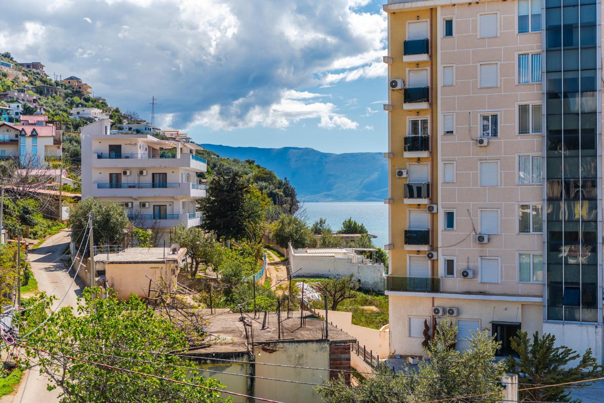 Melon Apartments Vlore Luaran gambar