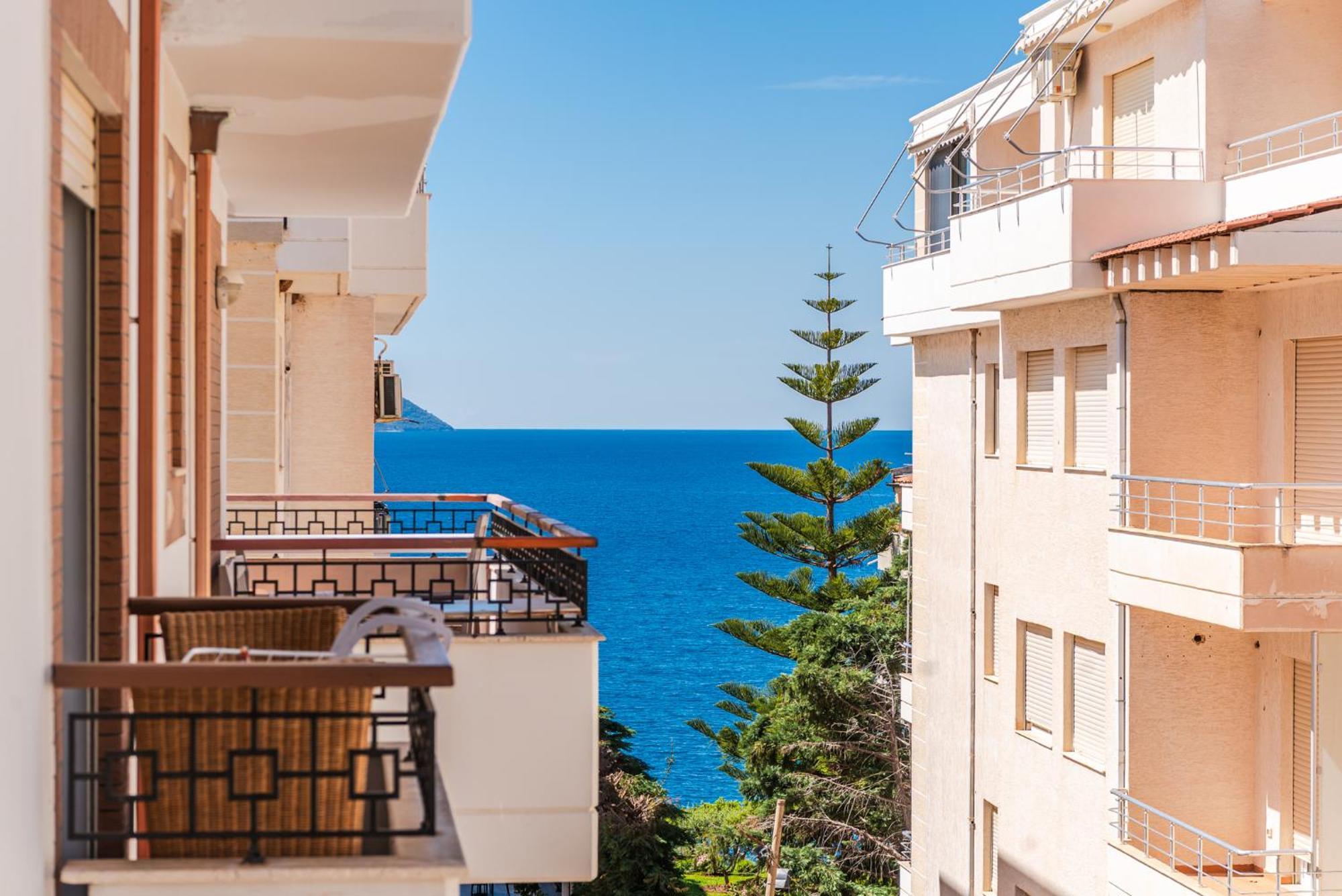 Melon Apartments Vlore Luaran gambar